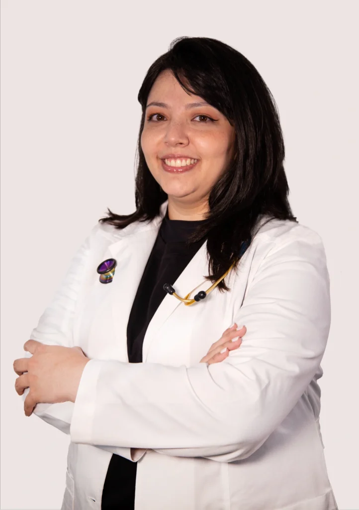 Daniela Álvarez imagen que representa y simboliza daniela alvarez medica general y refuerza el concepto del contenido Daniela Álvarez
